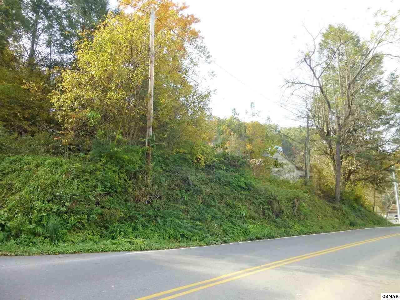 572 Proffitt Rd, Gatlinburg, TN 37738